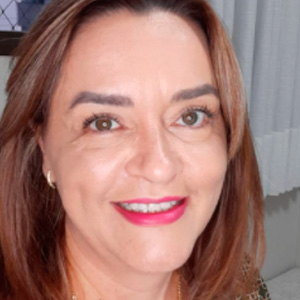 perfil elisia 1